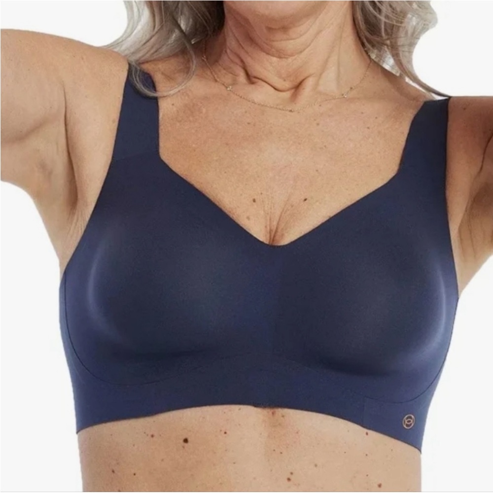 Evelyn Bobbie beyond bra Seamless Navy Wireless Comfort‎ Bra